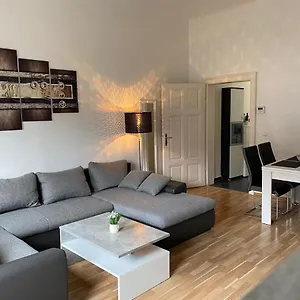 Devich 1614 Apartment